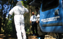 Drame de Taravao : les pièces à conviction retrouvées dans les ruines du fare calciné