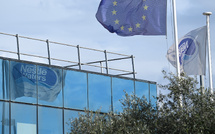 Commission d'enquête sur les eaux minérales: l'Elysée a "ouvert les portes de ministères" à Nestlé