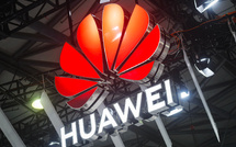 Ouïghours: Huawei et deux géants chinois de la vidéosurveillance visés par une plainte en France