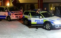 Face à une victime furieuse, des cambrioleurs appellent la police