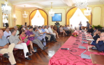 Edouard Fritch défend son bilan 2015 lors des vœux aux employeurs