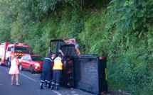 Faaone : Il perd le contrôle de sa voiture au PK 43 et finit dans le décor (Màj)