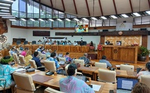 Géros veut rétablir les indemnités pour les élus de Moorea