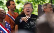 "La meute": La France insoumise dans l'embarras après la publication d'un livre-enquête