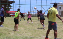 Rugby: les vieilles pompes organisent un tournoi de "touch rugby"
