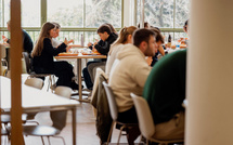 Face à la précarité, les étudiants attendent une réforme "urgente" des aides