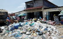 Luanda étouffe sous des montagnes d'ordures
