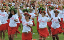 2 980 danseurs de ori tahiti : record battu ! (vidéo et photos)