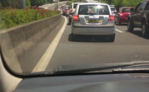 Une fuite d'eau au PK 9 provoque un gros embouteillage : les automobilistes en colère