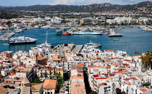 Tourisme de masse : L'île d'Ibiza limite l'entrée des véhicules