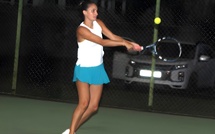 Tennis – Claire Vernhes double championne de Polynésie