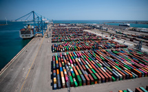 A Fos-sur-Mer, les dockers CGT bloquent trois conteneurs de composants militaires en partance pour Israël