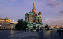 A Saint-Pétersbourg, le policier tirait sur les voitures mal garées