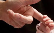 Chine: après une nuit par -12°C à la morgue, un bébé déclaré mort "revient à la vie"