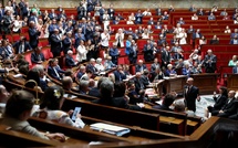 La France doit demander "pardon" à la Polynésie pour ses essais nucléaires, juge la commission d'enquête