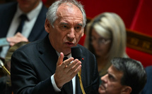 Retraites: les syndicats renvoient la balle à François Bayrou