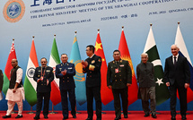 La Chine reçoit les ministres iranien et russe de la Défense sur fond de "bouleversements"