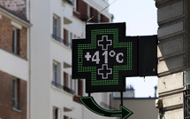 La canicule atteint son pic, l'Île-de-France suffoque