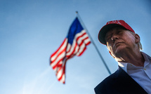 Trump annonce au moins 25% de surtaxe sur les produits de 14 pays, dont le Japon