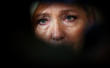 Nouvelle-Calédonie: Marine Le Pen dénonce un accord "profondément ambigu"