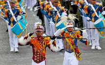 France: le défilé d'une armée "prête au combat" pour le 14-Juillet