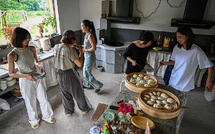 Ni mec, ni stress: les communautés 100% féminines fleurissent en Chine