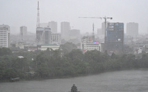 Vietnam: le typhon Kajiki a touché terre, des dizaines de milliers d'évacuations