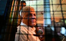 Sri Lanka : l'ex-président Wickremesinghe hospitalisé après une première nuit en prison