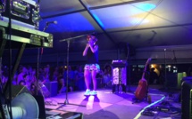 Gros succès pour le concert de Jain à la Casa Mahina