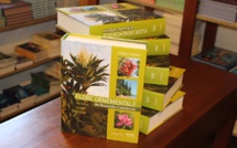 Sept cents belles plantes mises à nu