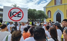 ​Plus de 7 000 personnes marchent contre l'ice