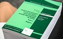 La commission TikTok presse pour interdire les réseaux sociaux aux moins de 15 ans