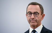 Violences urbaines: l'Intérieur retire une directive contestée par les journalistes