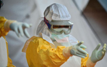 Nouveaux cas d'Ebola en Guinée: réouverture en urgence d'un centre de traitement