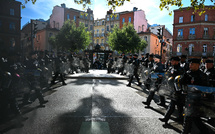 Les syndicats s'agacent d'"un saupoudrage" de mesures mais peinent à mobiliser