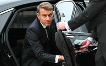 Macron ne nommera pas de Premier ministre mercredi, le PS exige des garanties sur les retraites