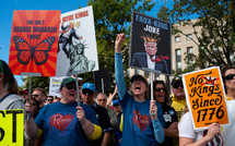 Des foules géantes d'Américains mobilisées contre "le roi" Trump aux Etats-Unis