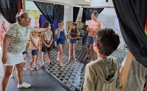 Une parenthèse théâtrale à Papeari