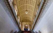 Outre-mer: le Sénat s'attaque au projet de loi contre la "vie chère" et craint un rendez-vous manqué