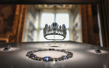 Casse du Louvre: deux premières mises en examen attendues