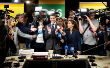 Élections aux Pays-Bas : duel très serré entre l'extrême droite et le centre