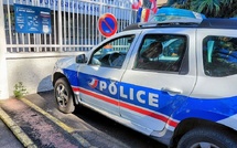 Un an de sursis pour le policier qui avait giflé un homme en fauteuil roulant
