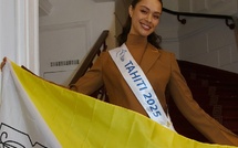 Miss Tahiti en tournée à Paris avant Miss France
