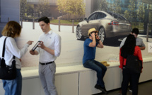 Tesla dévoile sa future Model 3, déjà commandée à 115.000 exemplaires