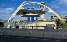 Paralysie budgétaire: le gouvernement américain alerte sur un trafic aérien bientôt réduit "à peau de chagrin"