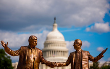 Epstein a affirmé dans un email que Trump "savait à propos des filles"