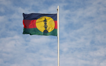 Nouvelle-Calédonie: les indépendantistes du FLNKS rejettent la "consultation anticipée" prévue par l'Etat