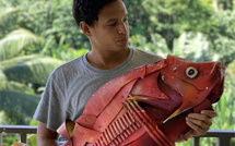 ​L’artiste Tafetanui en résidence à bord de l’Aranui