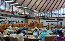 “Vie chère : entre “affichage” politique et inquiétudes des communes”