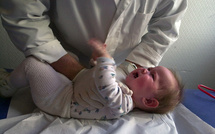 Bronchiolite: une quinzaine de bébés transférés d'Ile-de-France dans d'autres régions